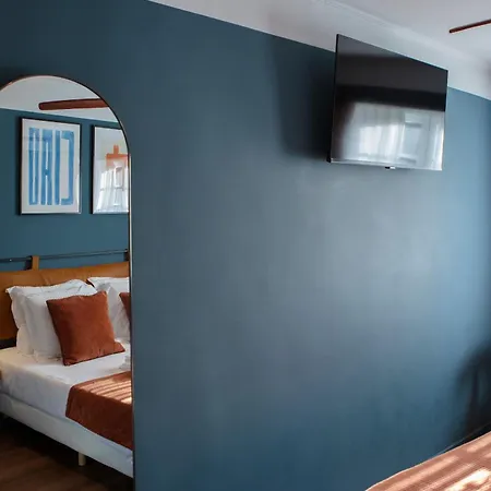 Hotel Gillis Eight By Romy&travis 2*