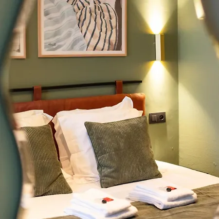 Gillis Eight By Romy&travis Hotel Bruges