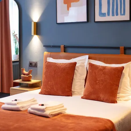 Hotel Gillis Eight By Romy&travis