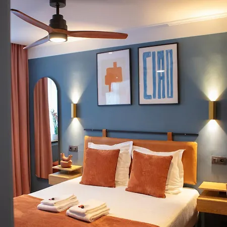 Hotel Gillis Eight By Romy&travis Bruges